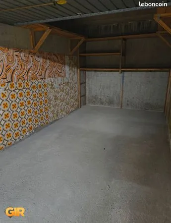 Box de stockage 7 m² 