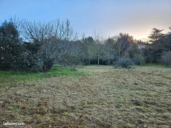 Terrain 576 m² Muret 
