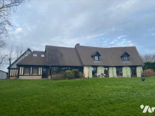 Maison 6 pièces 272 m² 
