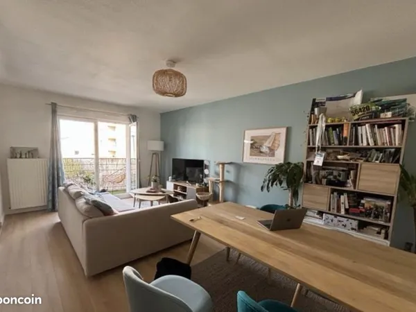 Appartement T2 meublé - La Roche-sur-Yon (hyper-centre) 