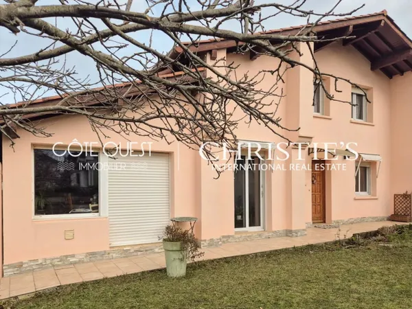 À vendre Biarritz - Maison proche plage de la Milady avec jardin 