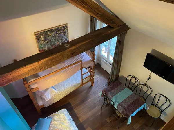Studio 1 pièce 38 m² 
