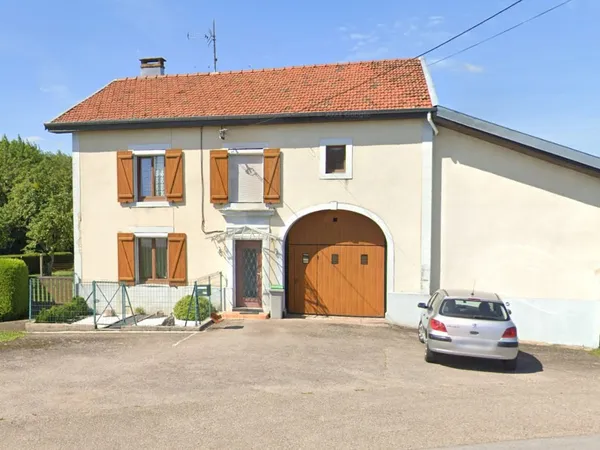 Ferme Fontenay 90 m2 + 130 m² dépendances 
