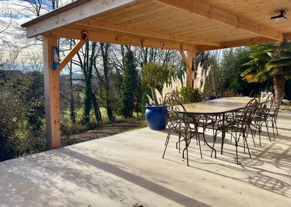 Maison 6 pièces 145 m² 