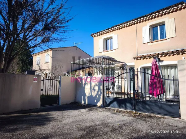Maison 6 pièces 111 m² 