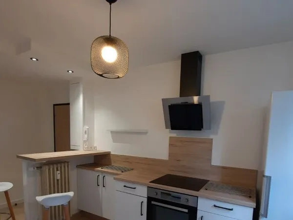 Chambre avec salle de bain privative en colocation 