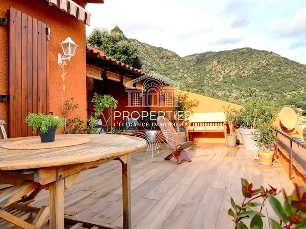 LE LAVANDOU - LA FOSSETTE - T2 RENOVE - TERRASSE - VUE MER 