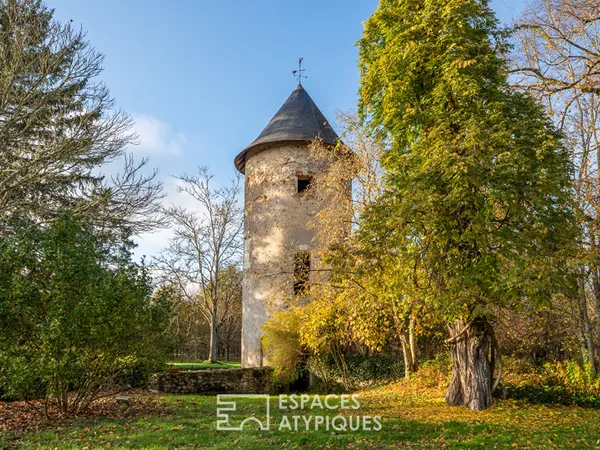 Ancienne commanderie du XVème siècle et son parc avec étang 