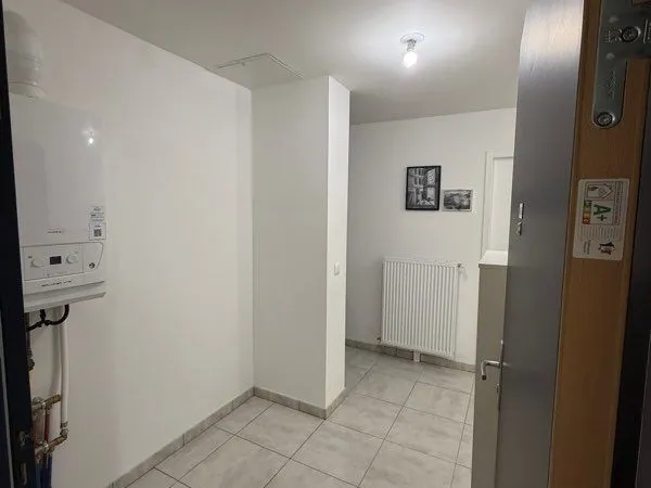 Appartement T3 récent avec balcon - Ascenseur, parking & garage - Besançon 