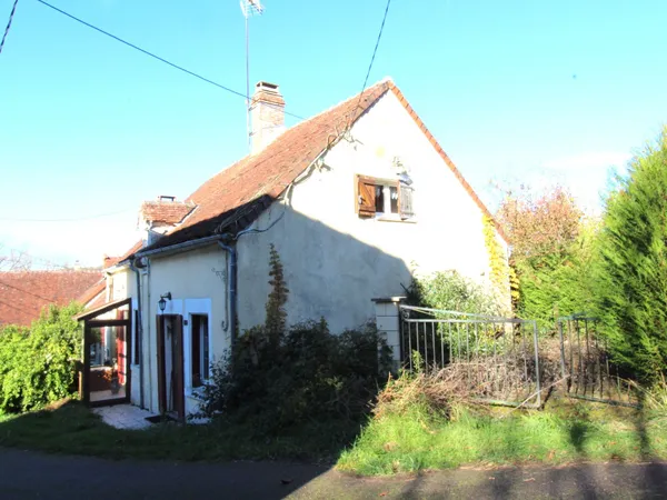 Charmante maison T3 avec grange et terrain à Dompierre-sur-N 