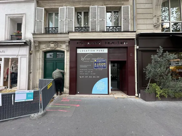 Boutique 2 pièces 42 m² 