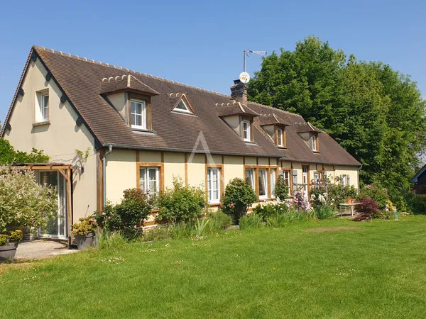 Longère 192m² avec bâtiments et plus d'un hectare de terrain 