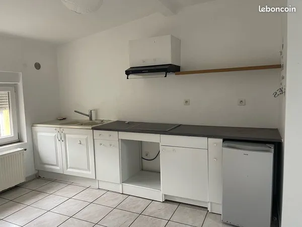 F3 au 3 eme etage 