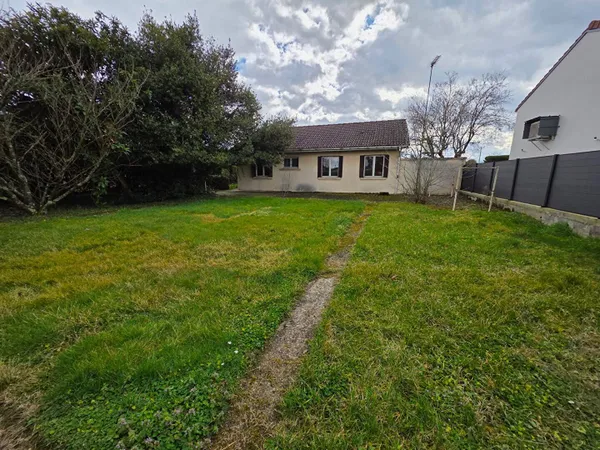 Maison de plain-pied 4 pièces 82 m² 