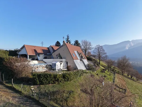 Maison 5 pièces 125 m² 