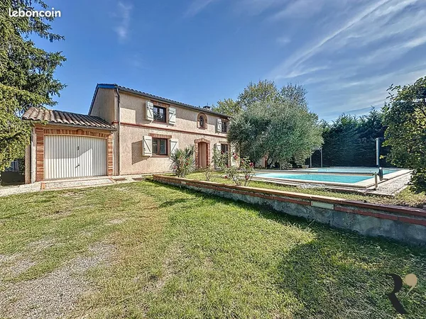 Maison 5 pièces 136 m² 