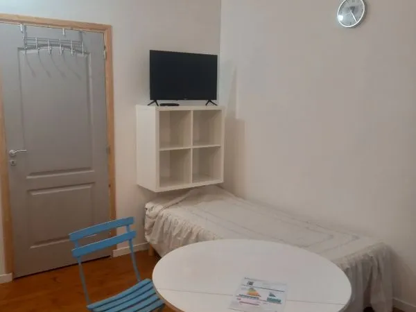 Studio meublé 