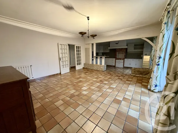 Maison 239 m² 