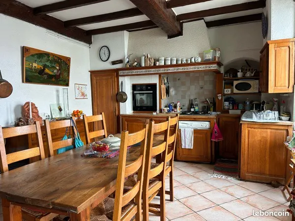 Maison proche des commerces 