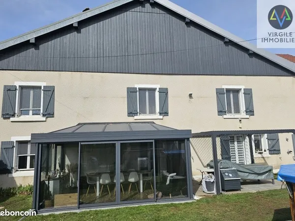 Ferme 6 pièces 166 m² 