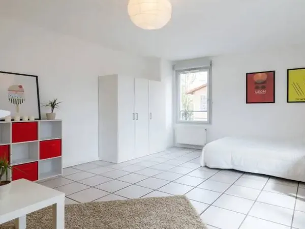 Appartement 7 pièces 101 m² 