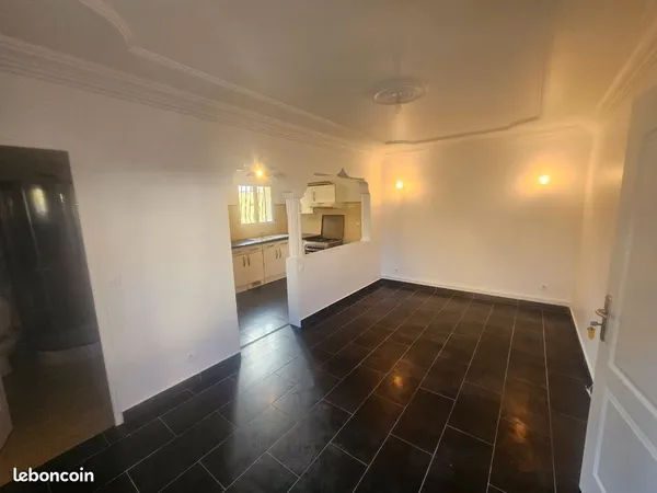 Location appartement 38 m² - Quartier Val Notre-Dame (limite Bezons) 