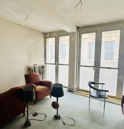 Appartement 10 pièces 200 m² 