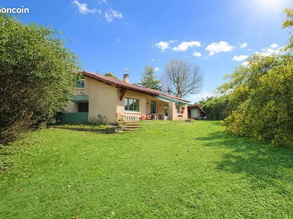 Maison 5 pièces 170 m² 
