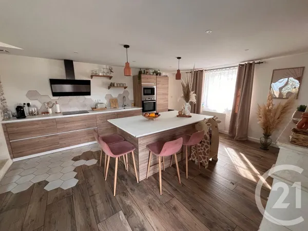 Maison 6 pièces 200 m² 