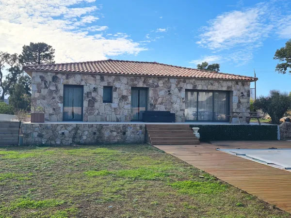 Maison 5 pièces 137 m² 