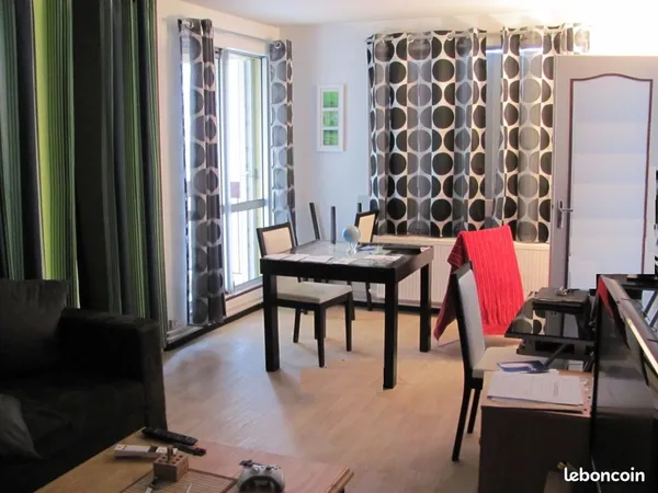 Appart. De 55m² - T2bis à POITERS CHU 