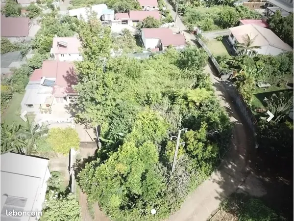 Terrain 422 m² Saint Paul 