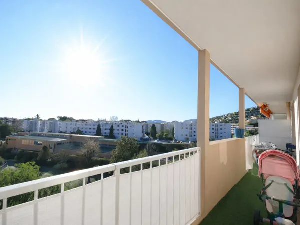 Appartement vendu loué à Mandelieu-la-napoule 2 pièce(s) 47 m2 