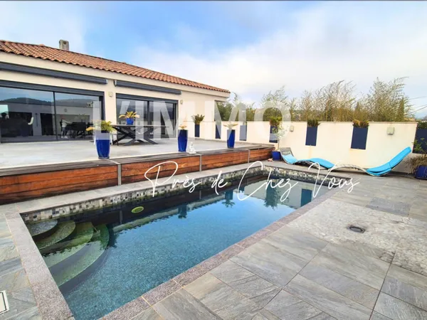 Maison La Destrousse 5 pièce(s) 170 m2 