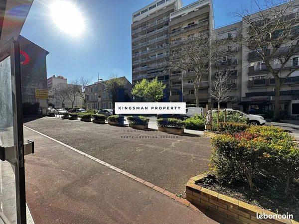 Local commercial 26 m² Épinay-sur-Seine 