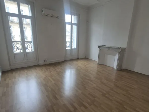Appartement 3 pièces 99 m² 