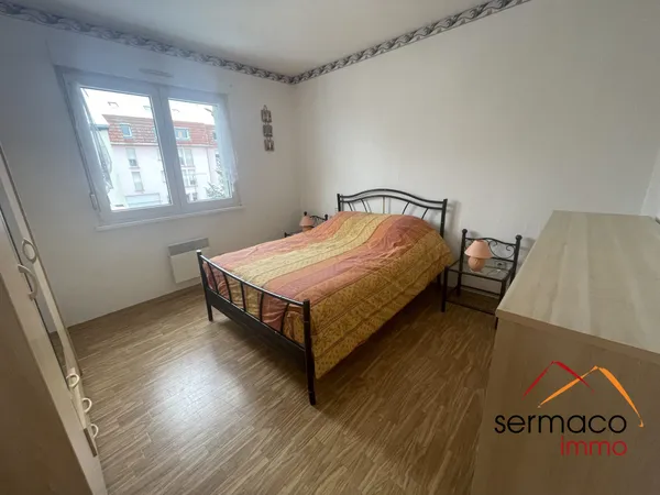 Appartement meublé de type F2 avec parking 