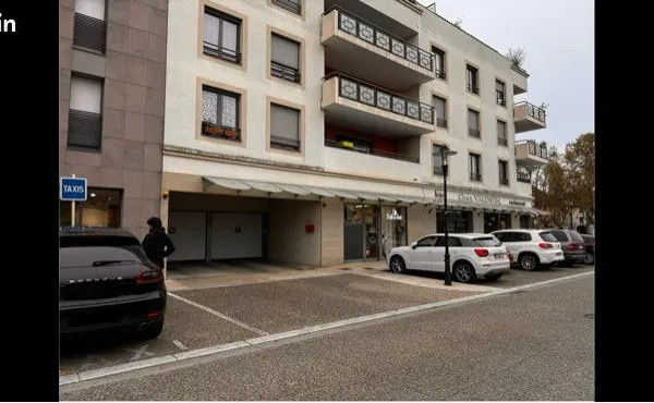 Garage double à Genas centre 