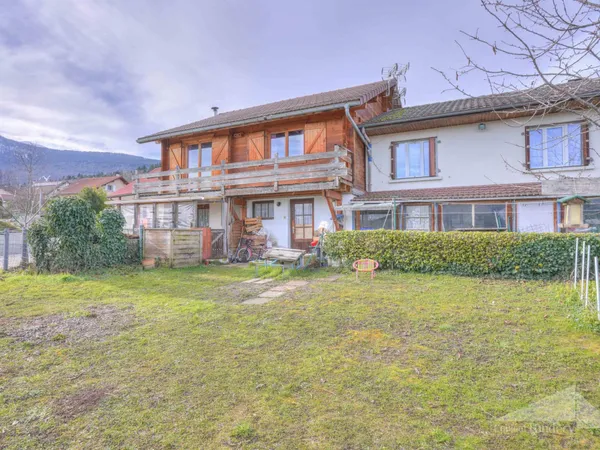 Maison - 4 pièces - 124 m² 