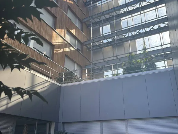 Boutique 1969 m² 