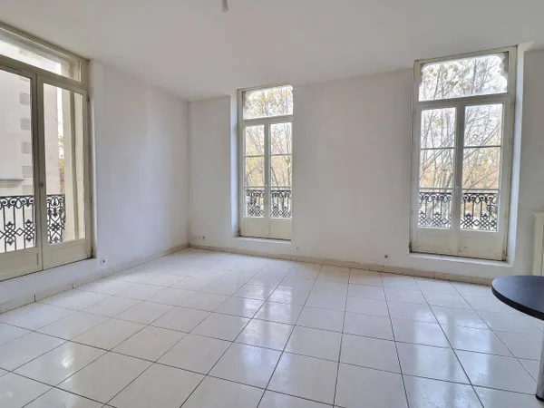 Appartement 4 pièces 80 m² 