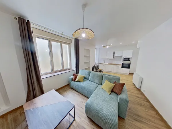 Appartement T2 en RDC rénové - Centre-ville de Sablé-sur-Sarthe 