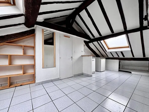Appartement 1 pièce 17 m² 