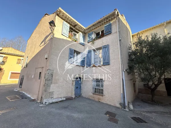 Maison 9 pièces 180 m² 