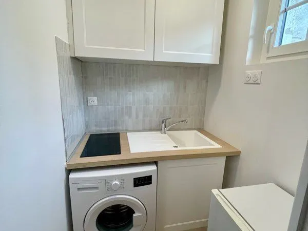 Studio 25 m² hyper centre Tours - Vieux Tours - calme - proche fac tanneurs & commerces 