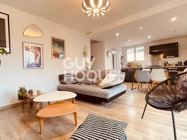 ✨ À Vendre - Beau T3 Bis Rénové - Lumineux, Traversant, Balcon, Double Stationnement - Quartier 
