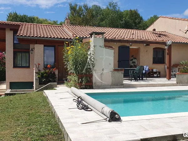 Villa 6 pièces 156 m² 