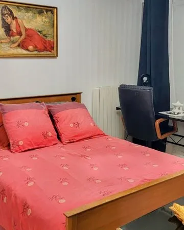 Chambre disponible chez l habitant 