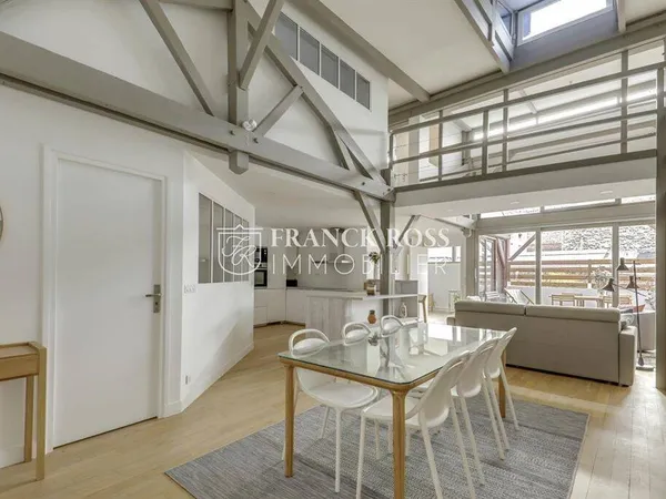Duplex 4 pièces 115 m² 