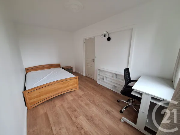 Appartement 1 pièce 65 m² 